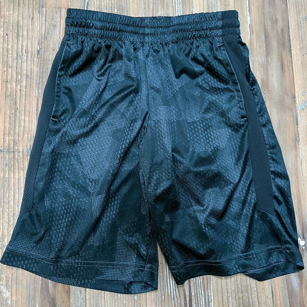 Tek Gear Boys Dry Tek Athletic Shorts in Black